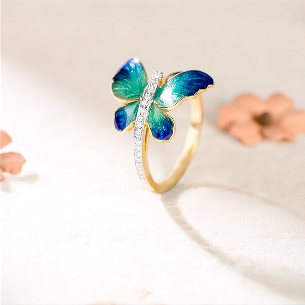 New Women’s Beautiful Butterflies Sapphire Ring - Picture 5 of 6